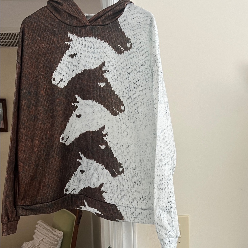 Stylish Brown and White Horse Pattern Hoodie